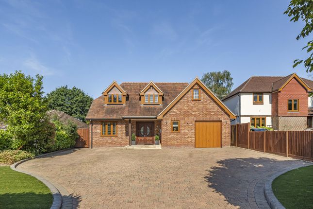 Nichol Road, Hampshire SO53 4 bed detached house for sale