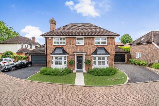 Marrabon Close, Sidcup DA15 4 bed detached house for sale