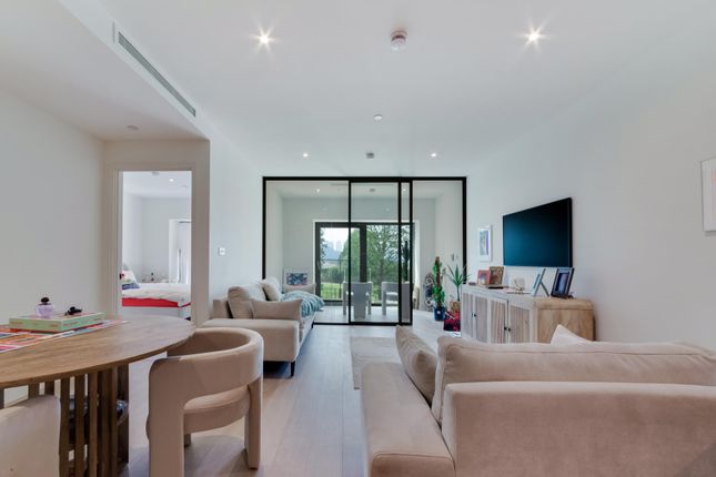 India House, Riverscape, E16 1 bed apartment for sale