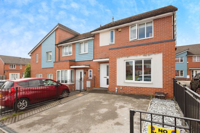 3 bedroom end of terrace house for sale