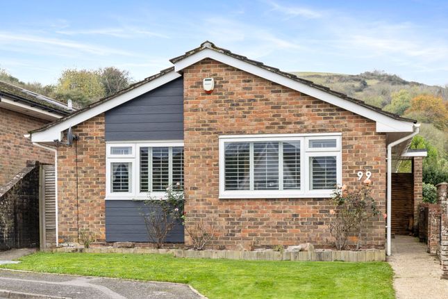 Penlands Vale, Steyning BN44 3 bed detached bungalow for sale