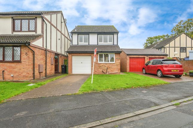 3 bed detached house