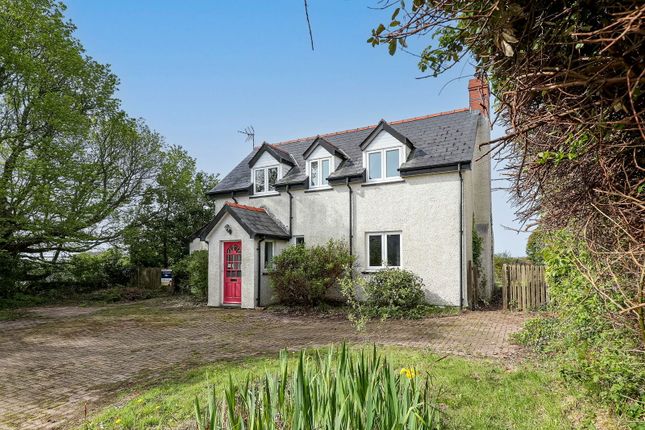 3 bed detached house