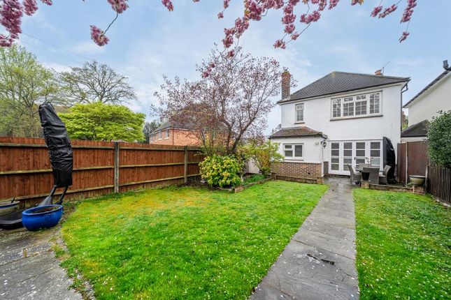 Woking,  Surrey,  GU21 3 bed detached house for sale