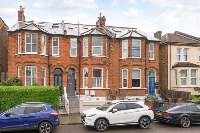 Thurlestone Road, London 2 bed flat for sale