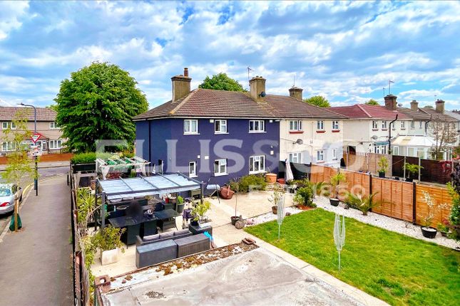 Hillfield Avenue, Wembley, HA0 4 bed semi