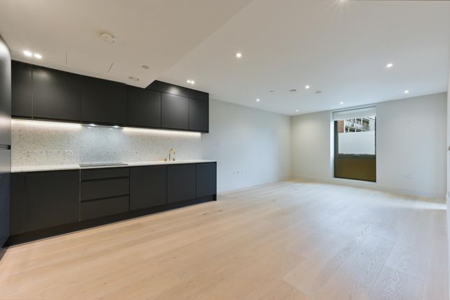 Venice Court, Crompton Street... 1 bed apartment for sale