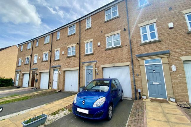3 bed town house