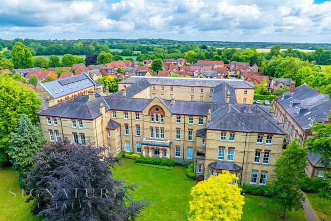 Mallard Road, Abbots Langley 2 bed apartment for sale