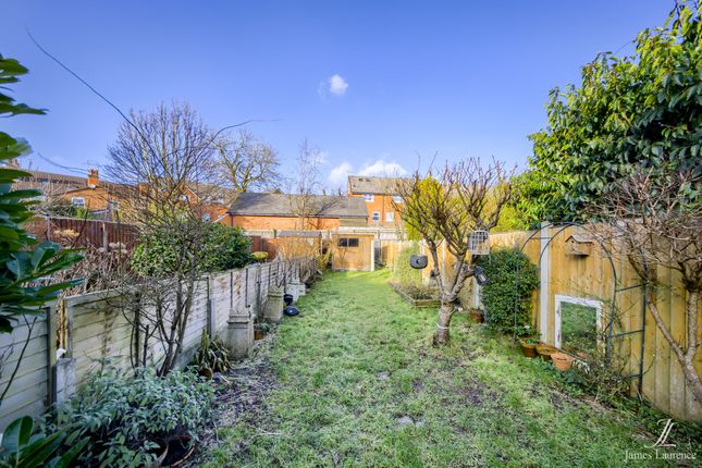 4 bedroom terraced house for sale