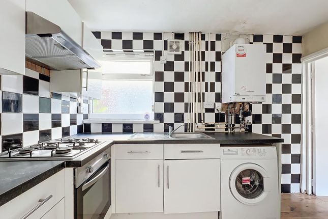 Thesiger Street, Cathays, Cardiff 2 bed semi