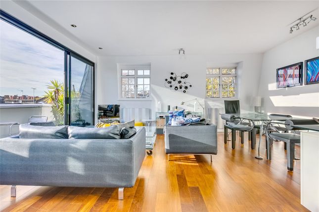 Elm Park Road, Chelsea 2 bed flat for sale