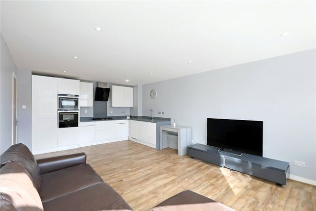 Uxbridge Road, London, W5 2 bed apartment for sale
