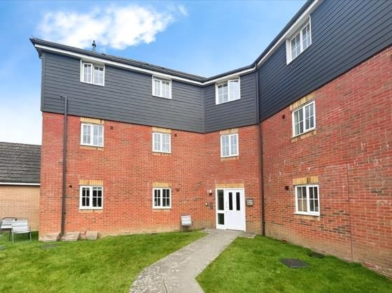 Carter Close, Hawkinge, Folkestone 2 bed apartment for sale