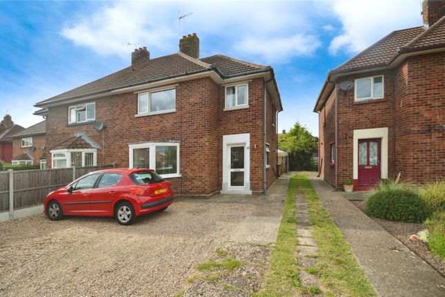 Constable Close, Lincolnshire LN6 3 bed semi