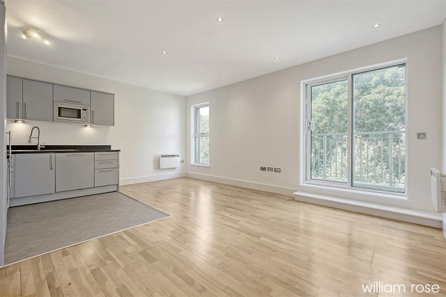 2 bed flat