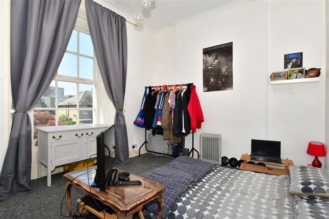 1 bed flat