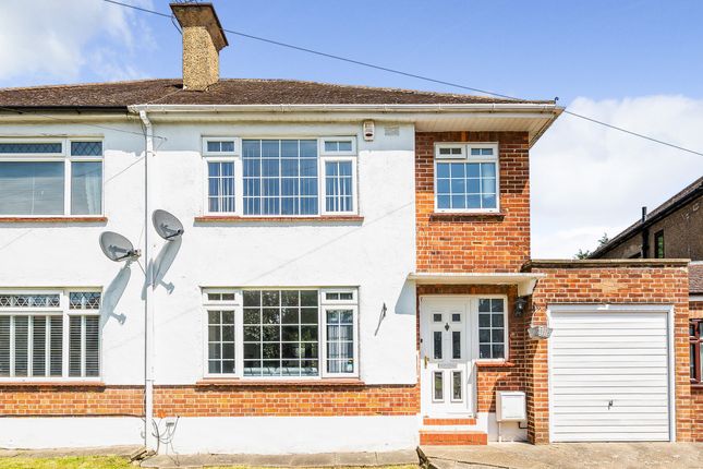 Palace Court, Kenton, HA3 0SN 3 bed semi