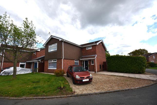 4 bed detached house