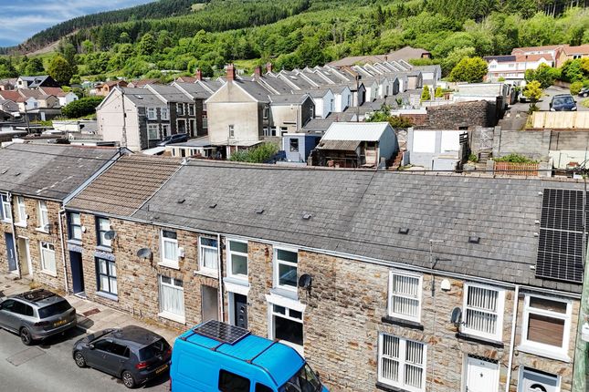 3 bed terraced house