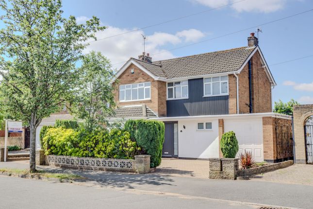 3 bed detached house