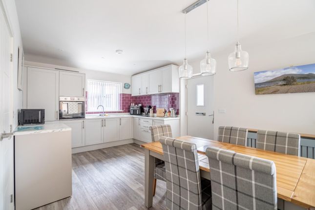 2 bed semi-detached bungalow