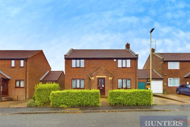 Hovingham Drive, Scarborough 4 bed detached house for sale