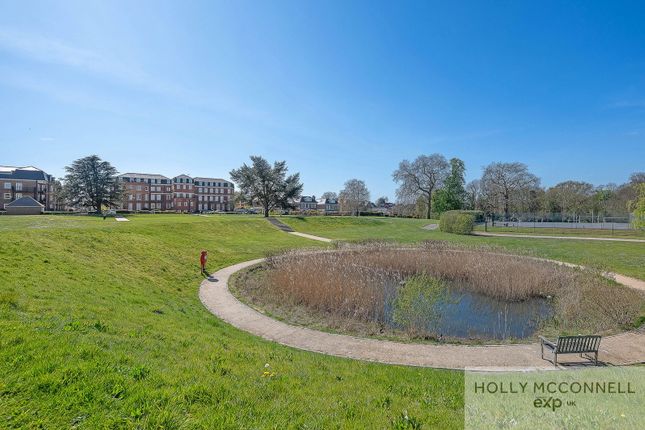Marian Gardens, Bromley BR1 2 bed duplex for sale