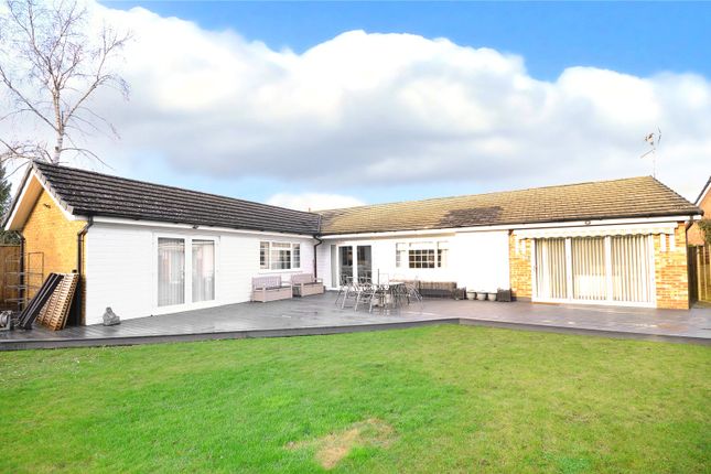 Felbridge, East Grinstead, RH19 4 bed bungalow for sale