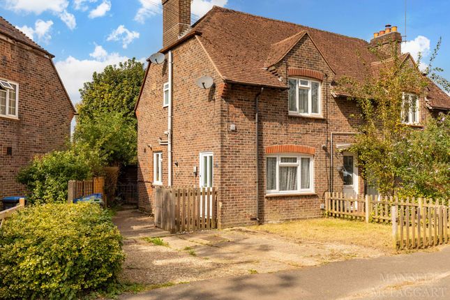 Sackville Gardens, East Grinstead RH19 1 bed maisonette for sale