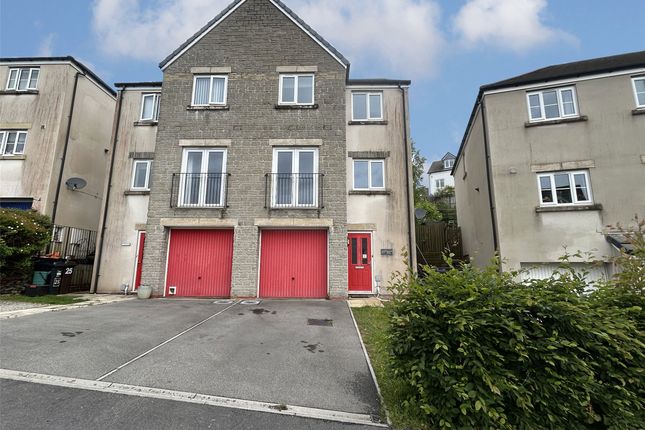 Chestnut Drive, Launceston, Cornwall... 3 bed semi