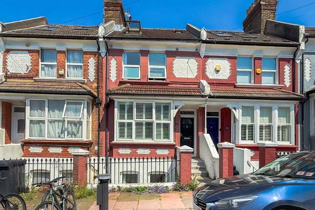 2 bedroom maisonette for sale