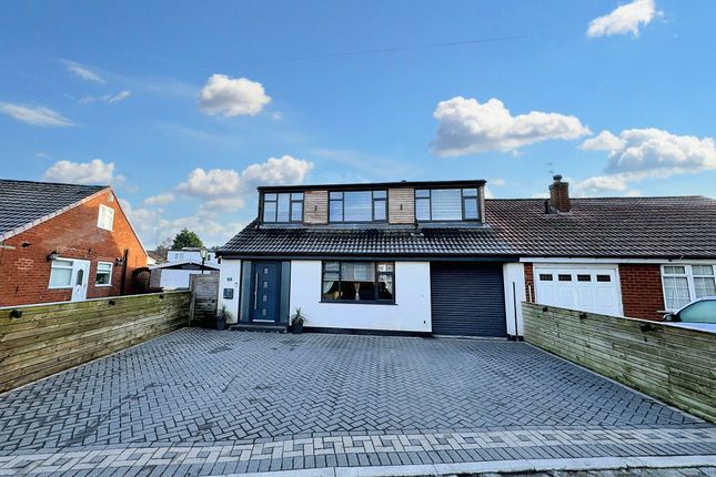 Pickering Close, Stoneclough, Radcliffe 3 bed semi