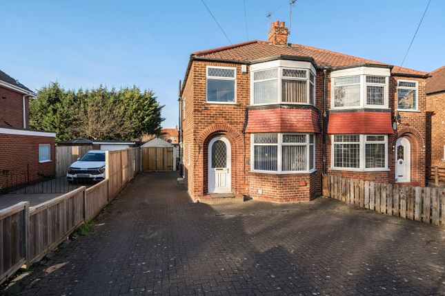 3 bed semi-detached house