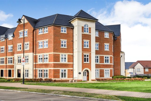 Burke Place, Aldershot GU11 2 bed apartment for sale