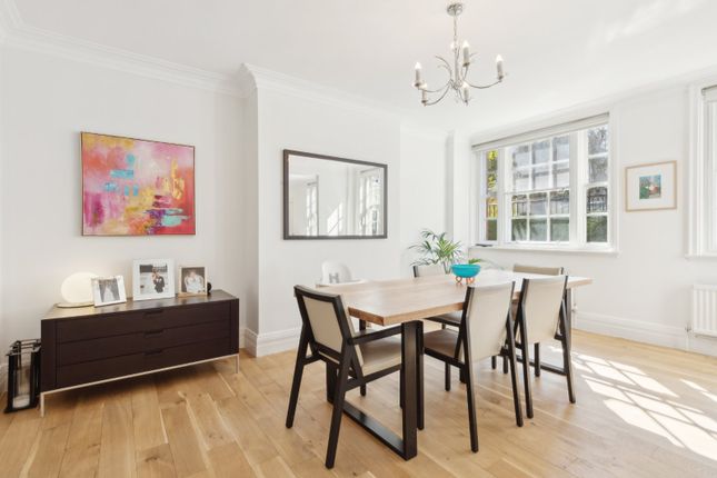 Malvern Court, Onslow Square, South... 3 bed flat for sale