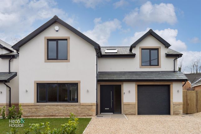 4 bed detached house