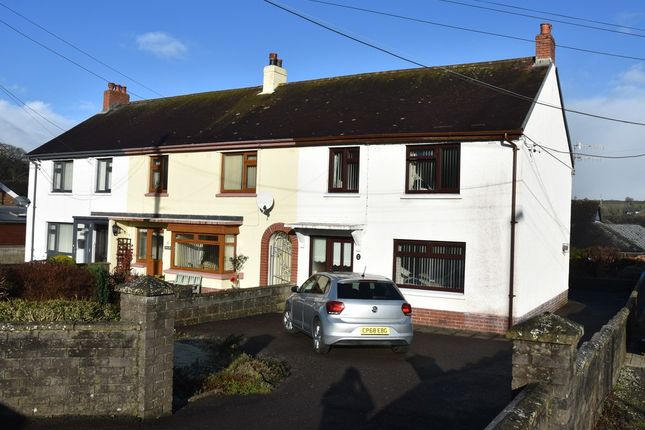 10 New Road, Newcastle Emlyn 3 bed semi