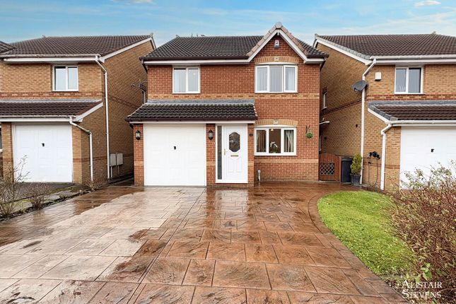 Luzley Brook Road, Royton 4 bed detached house for sale