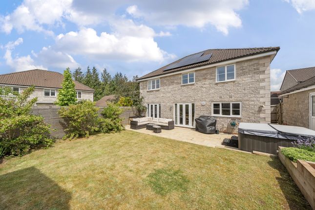 Mattick Mead, Radstock BA3 4 bed detached house for sale