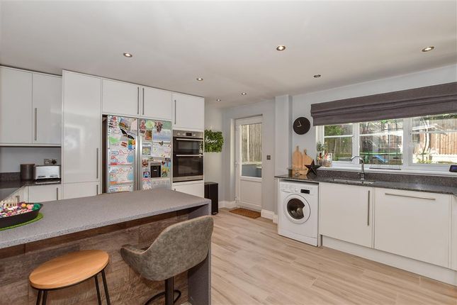 Corben Close, Allington, Maidstone, Kent 4 bed detached house for sale
