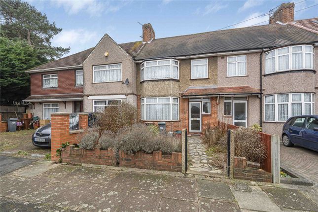 Lyncroft Gardens, Hounslow 3 bed terraced house for sale