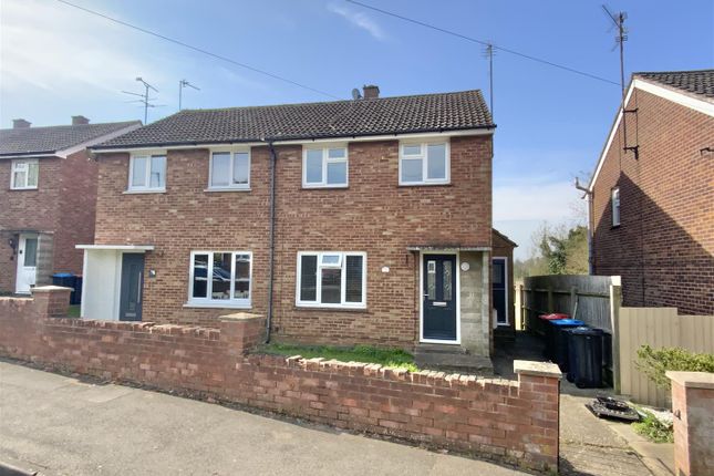 3 bed semi-detached house