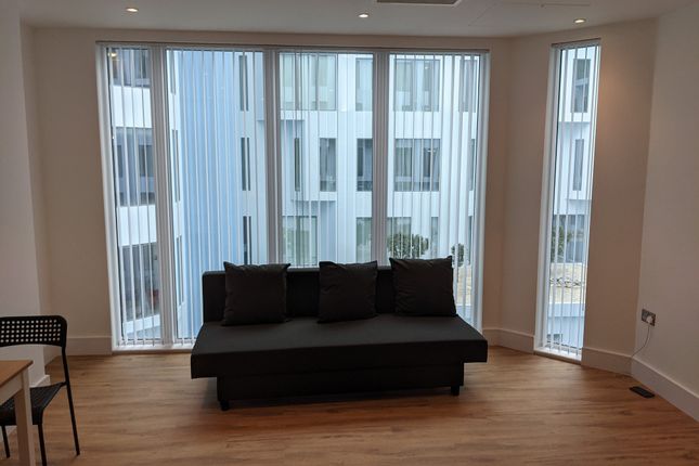 2 bed flat