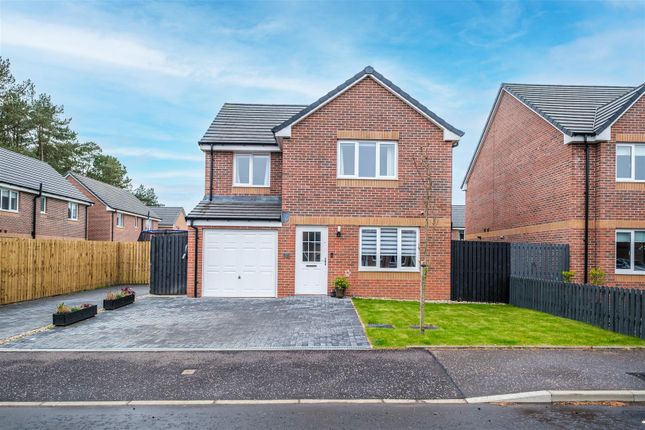 4 bed detached house