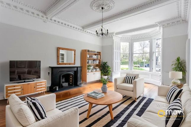 Coates Gardens, West End, Edinburgh... 2 bed flat for sale