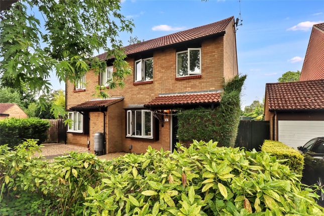 Torridon Close, Surrey GU21 3 bed semi