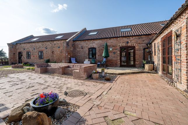 Walpole Cross Keys 6 bed barn conversion for sale