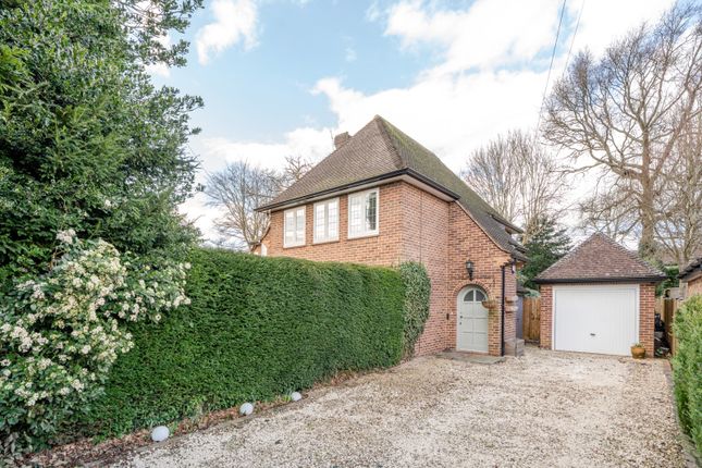 2 bedroom maisonette for sale