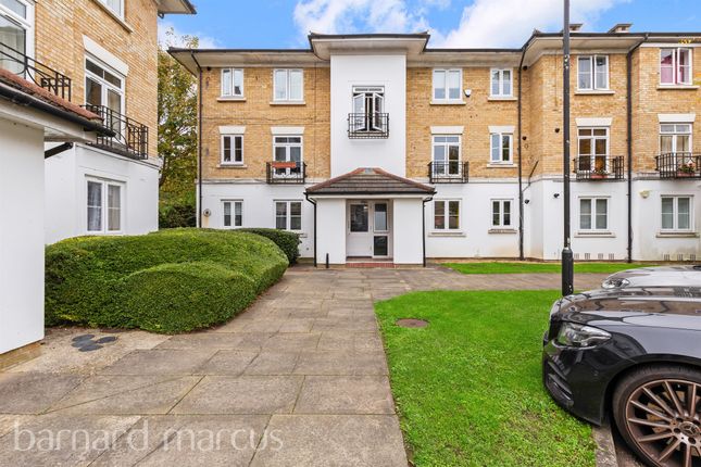 1 bedroom ground floor flat for sale